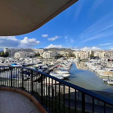 Апартаменты Le Masters Мандельё-ла-Напуль